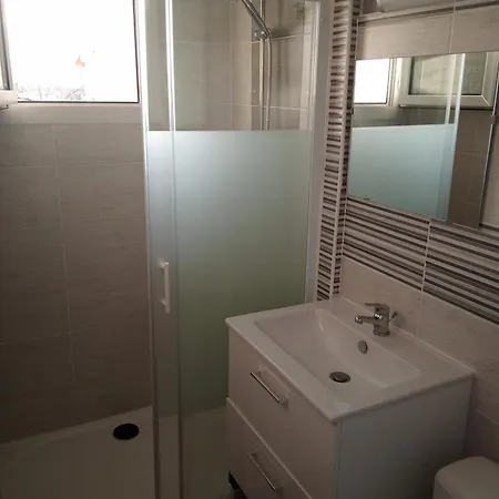 Maison De Village Au Calme Vakantiehuis