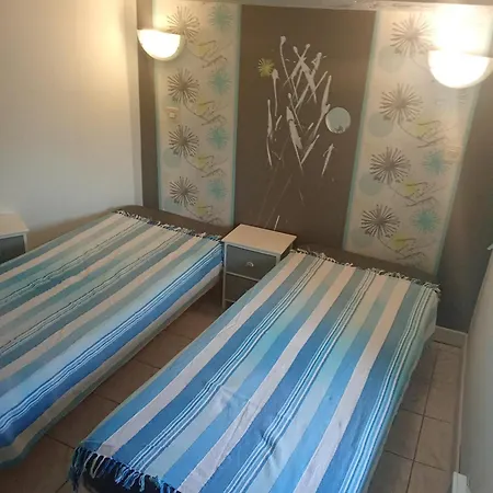 別荘 Maison De Village Au Calme