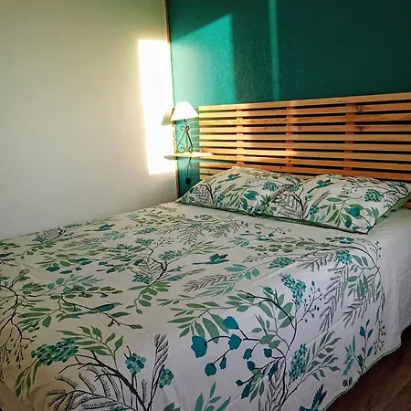 Maison De Village Au Calme Vakantiehuis