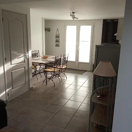 Vakantiehuis Maison De Village Au Calme Saujon