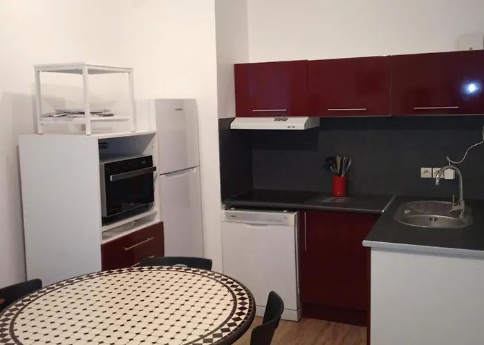 Maison De Village Au Calme ساوجون