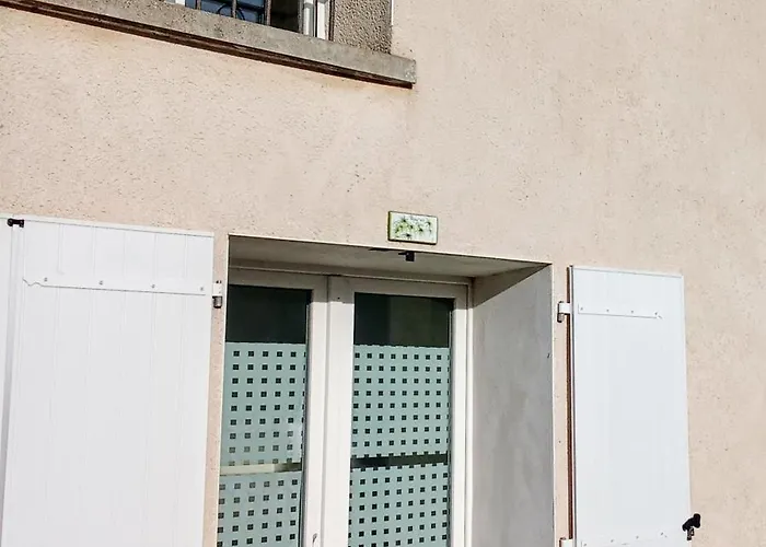 Maison De Village Au Calme بيت للعطل *