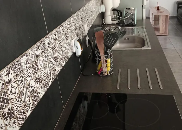 Maison De Village Au Calme ساوجون