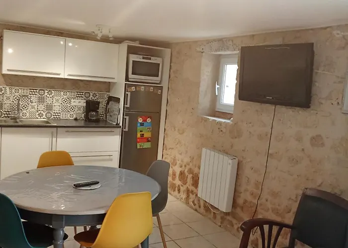 Maison De Village Au Calme بيت للعطل ساوجون